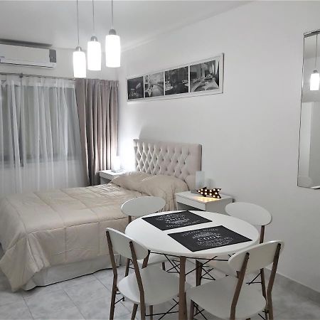 Acogedor Apartamento En Centro De Buenos Aires Cerca Del Obelisco Esterno foto