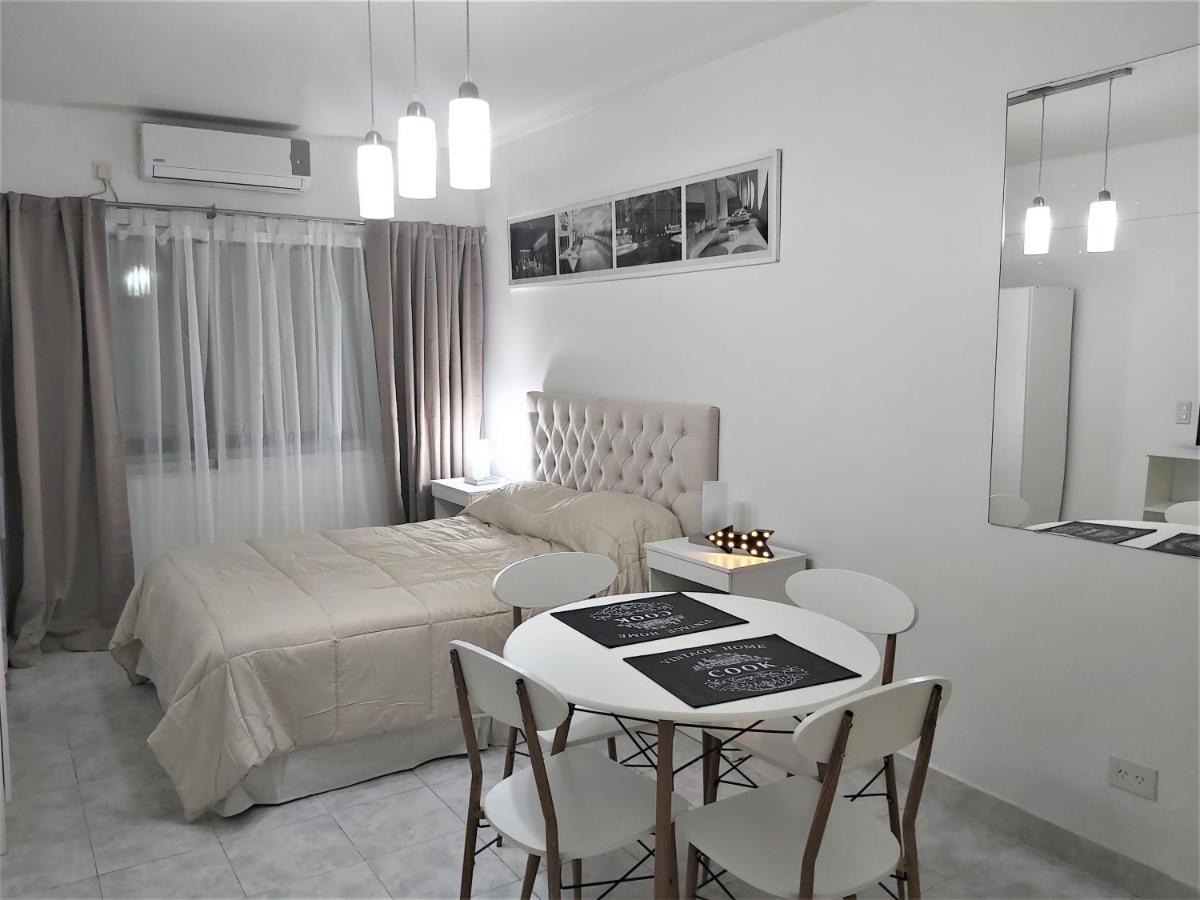 Acogedor Apartamento En Centro De Buenos Aires Cerca Del Obelisco Esterno foto